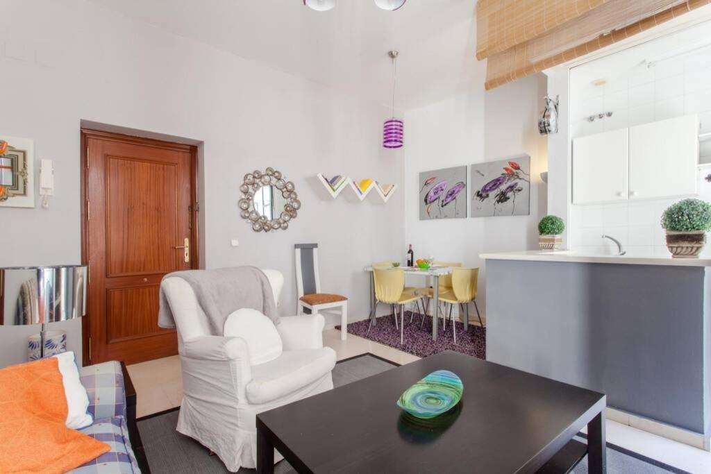 Ubicacion Top Junto Catedral A Acond Y Wifi Sevilla Eksteriør billede