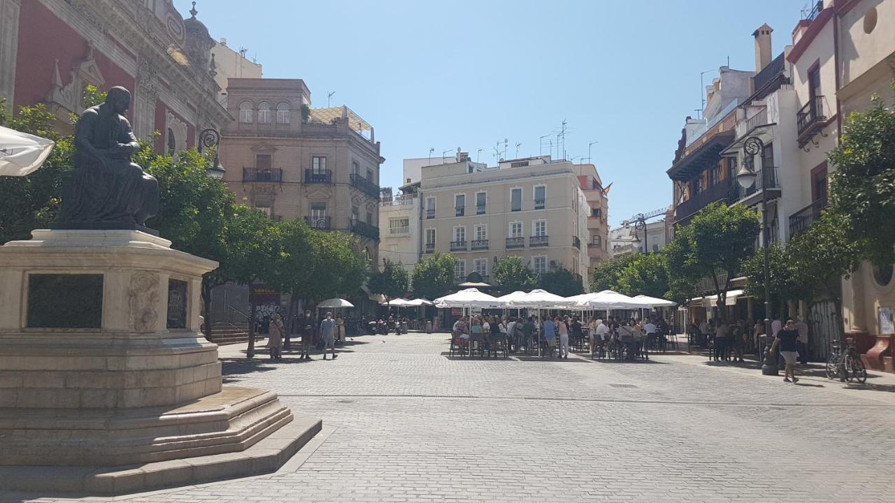 Ubicacion Top Junto Catedral A Acond Y Wifi Sevilla Eksteriør billede